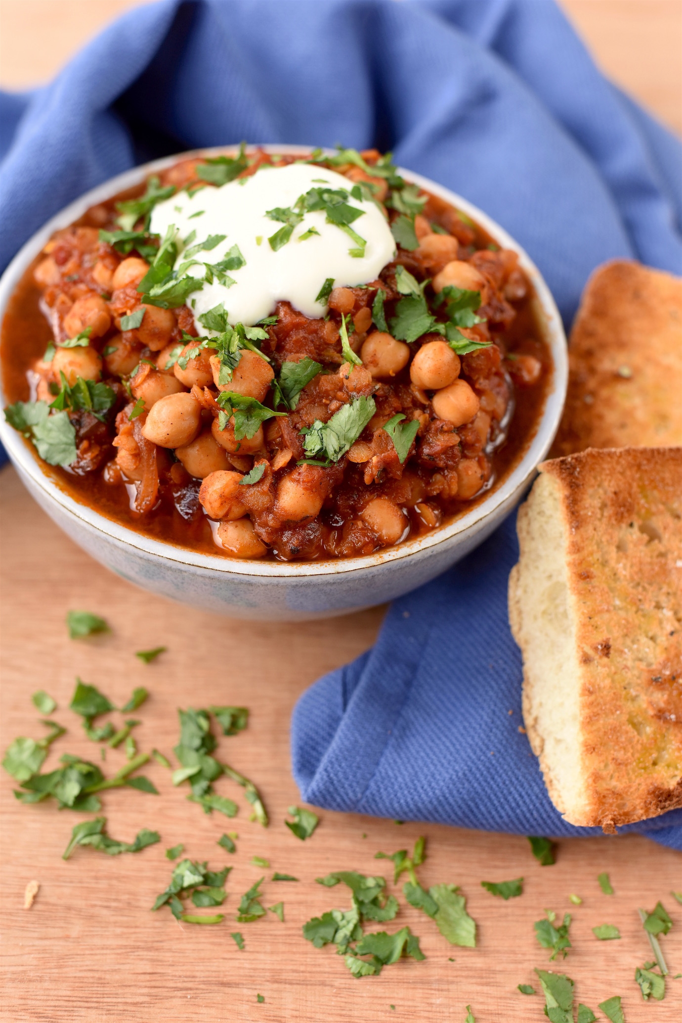 Spicy Moroccan Chickpea Stew - Hungry Healthy Happy