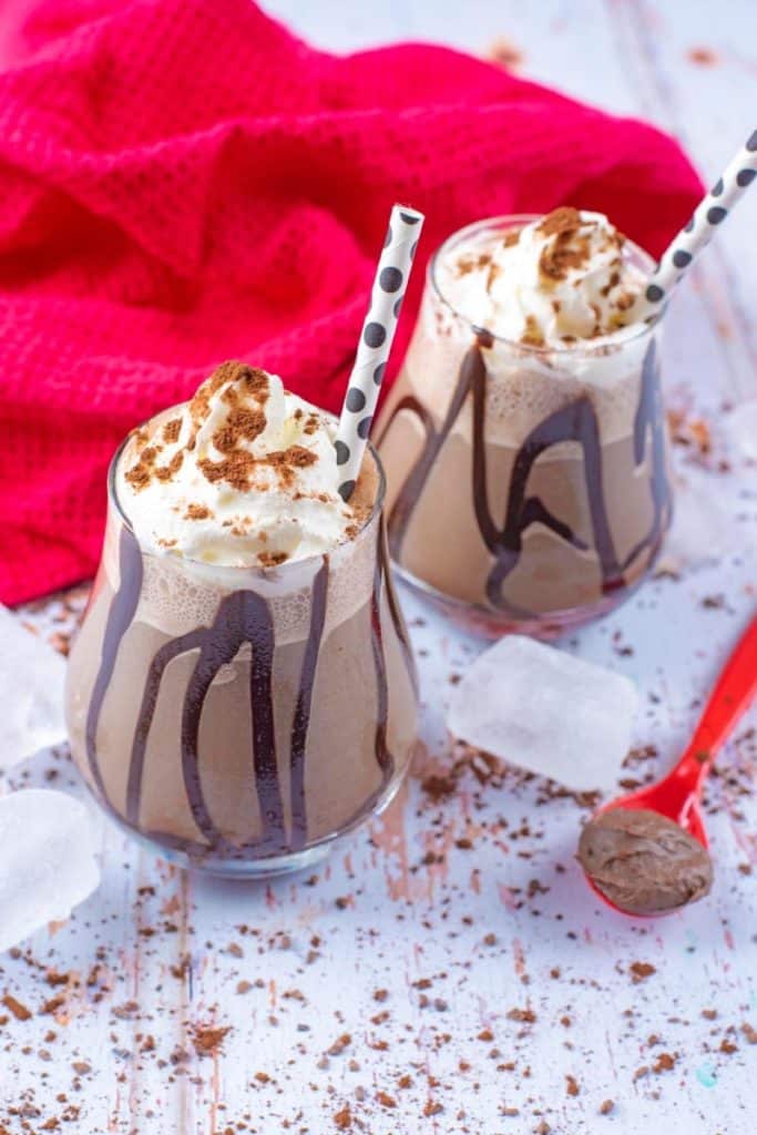 Mocha Frappuccino by Hungry Healthy Happy - only 180 calories!