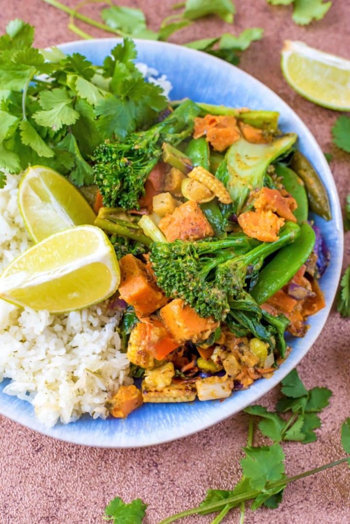 Vegetable Thai Green Curry - Hungry Healthy Happy