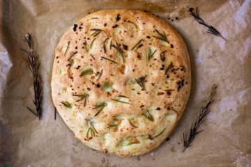 Garlic And Rosemary Focaccia - Hungry Healthy Happy