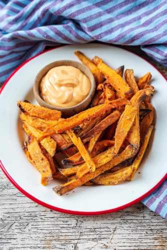 Baked Sweet Potato Chips - Hungry Healthy Happy