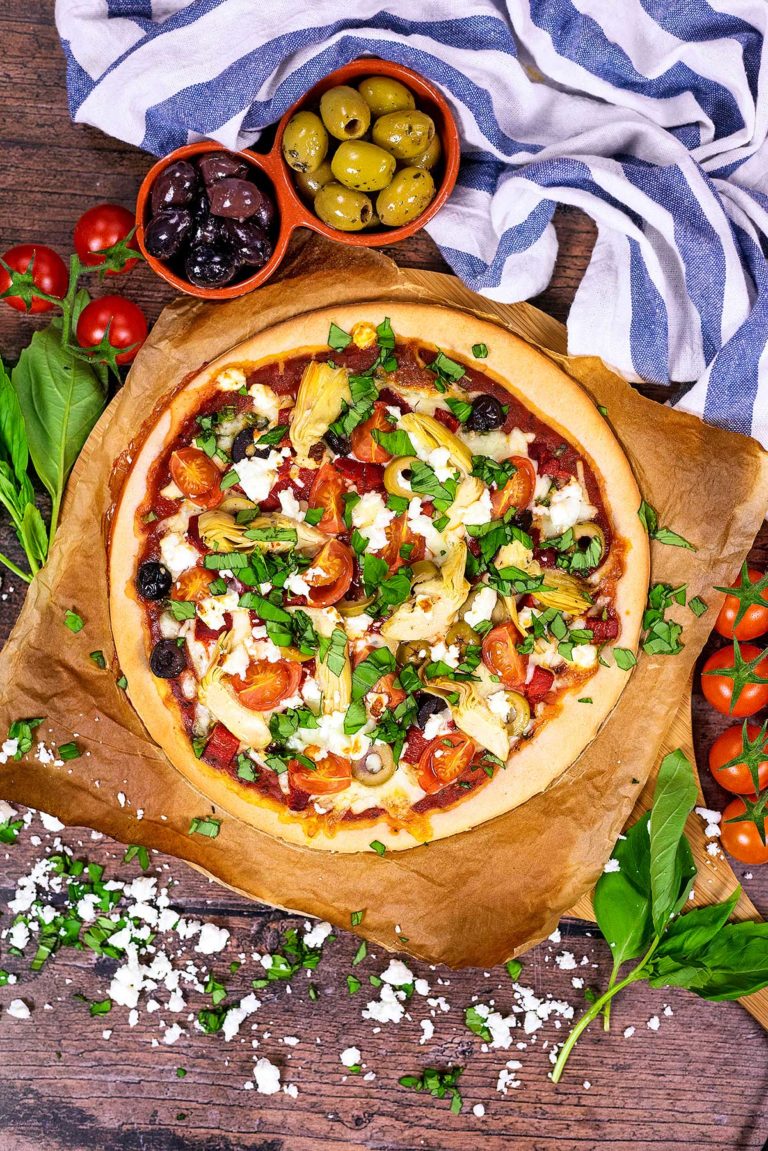 Greek Pizza - Hungry Healthy Happy
