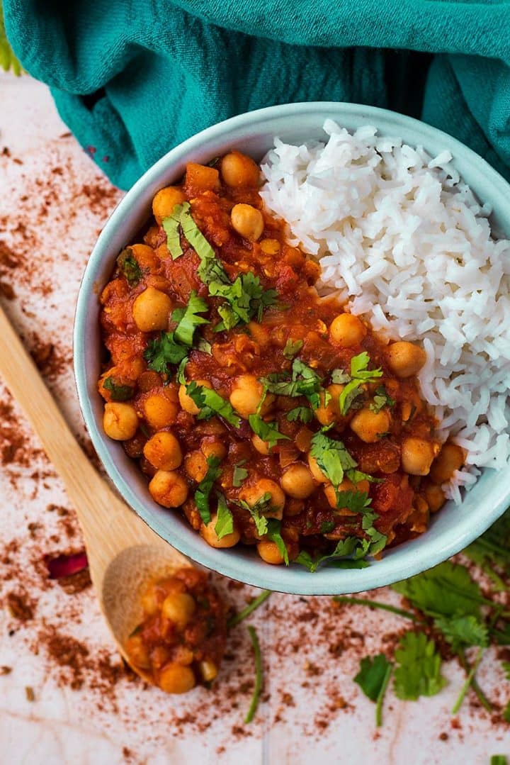 Moroccan Chickpea Stew - Hungry Healthy Happy