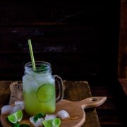 Homemade Clove and Mint Ginger Beer
