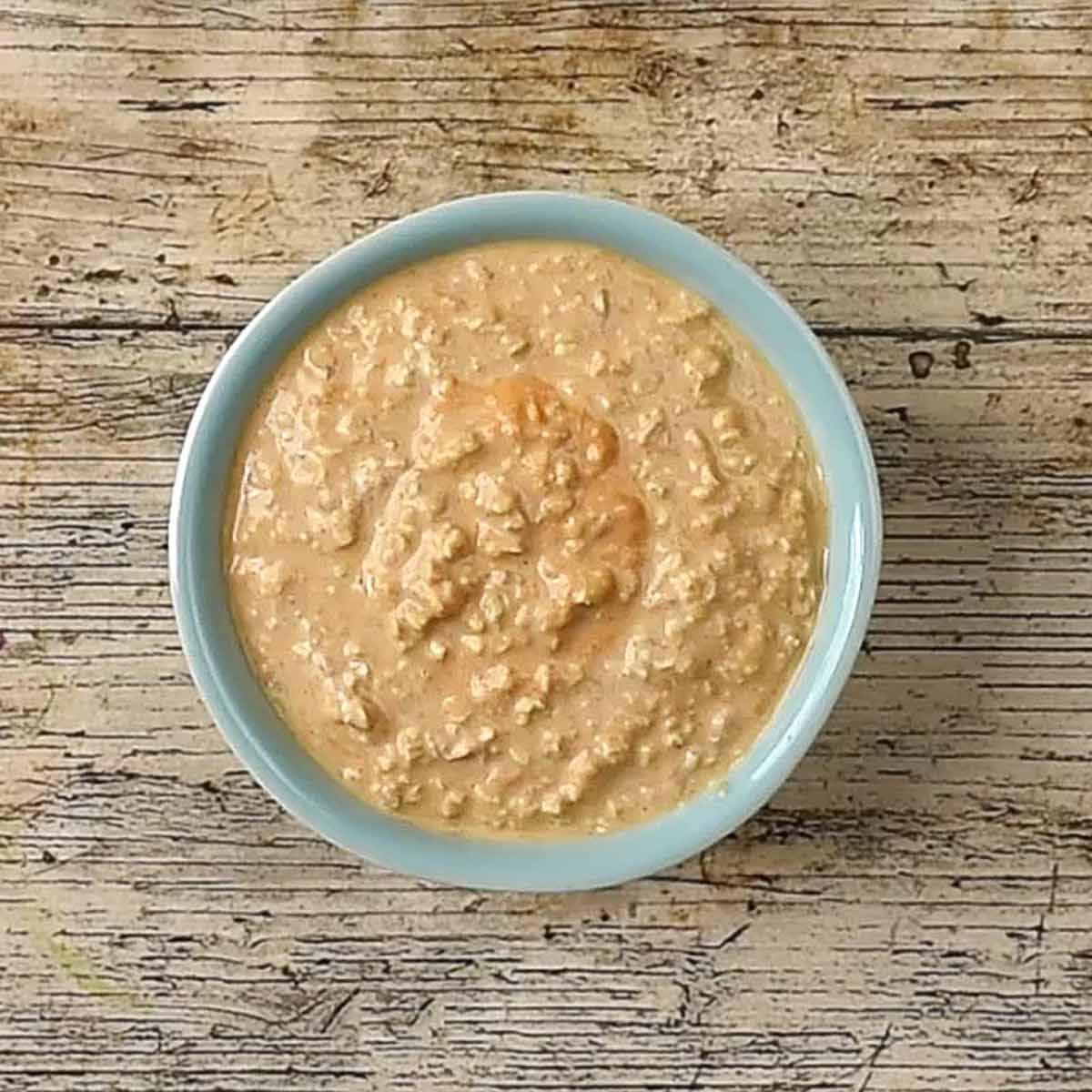 A bowl of refrigerated overnight oats.