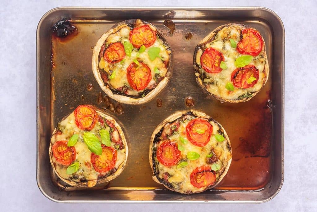 Portobello Mushroom Pizza - Hungry Healthy Happy