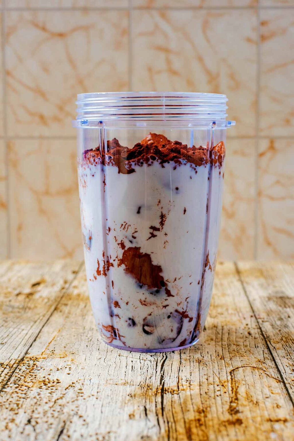 Chocolate Cherry Smoothie - Hungry Healthy Happy