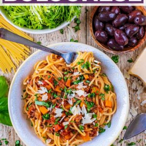 Slow Cooker Bolognese with a text title overlay.