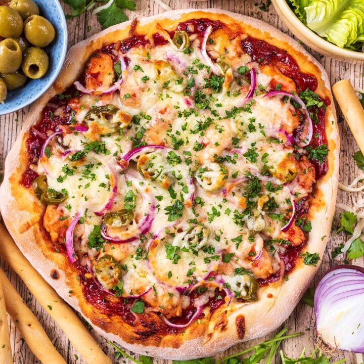 BBQ Chicken Pizza - Hungry Healthy Happy