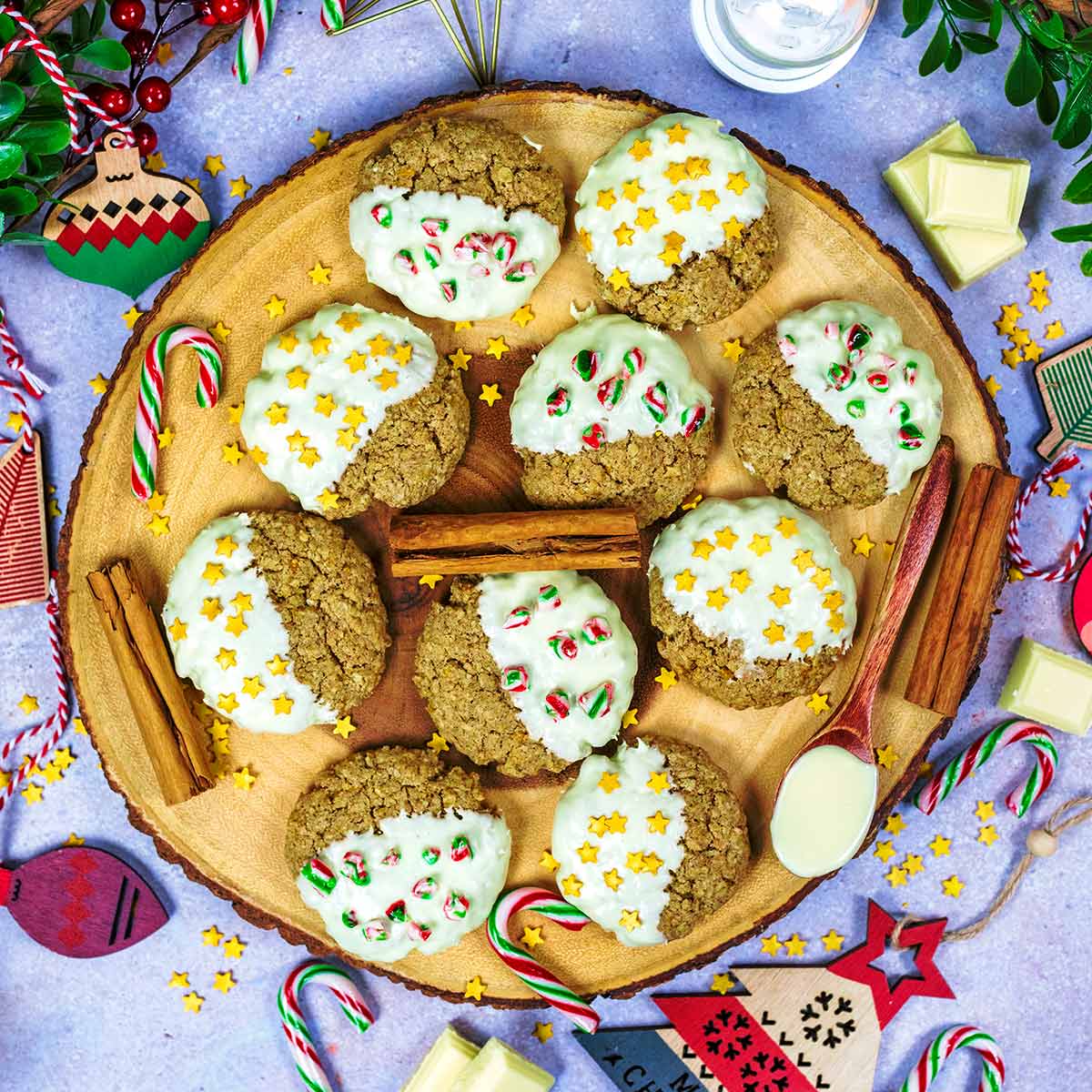 https://hungryhealthyhappy.com/wp-content/uploads/2020/11/Healthy-Christmas-Cookies-featured-c.jpg