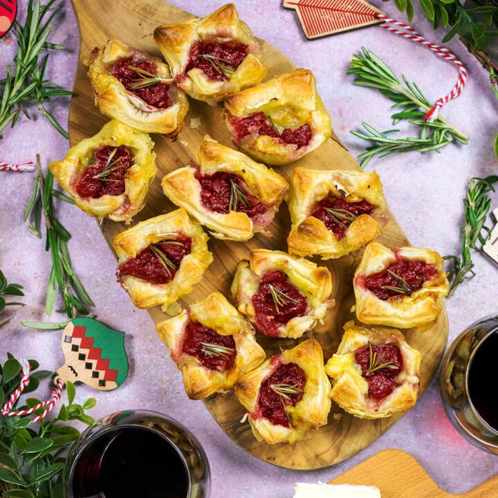 Cranberry Brie Bites - Hungry Healthy Happy