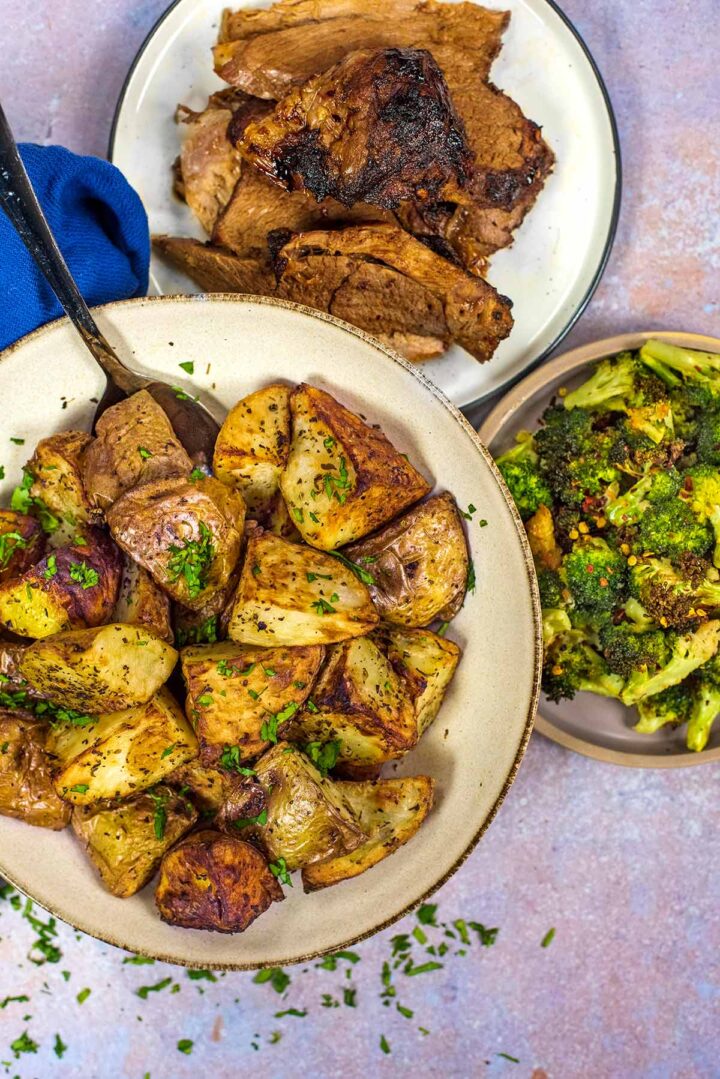 Air Fryer Roast Potatoes - Hungry Healthy Happy
