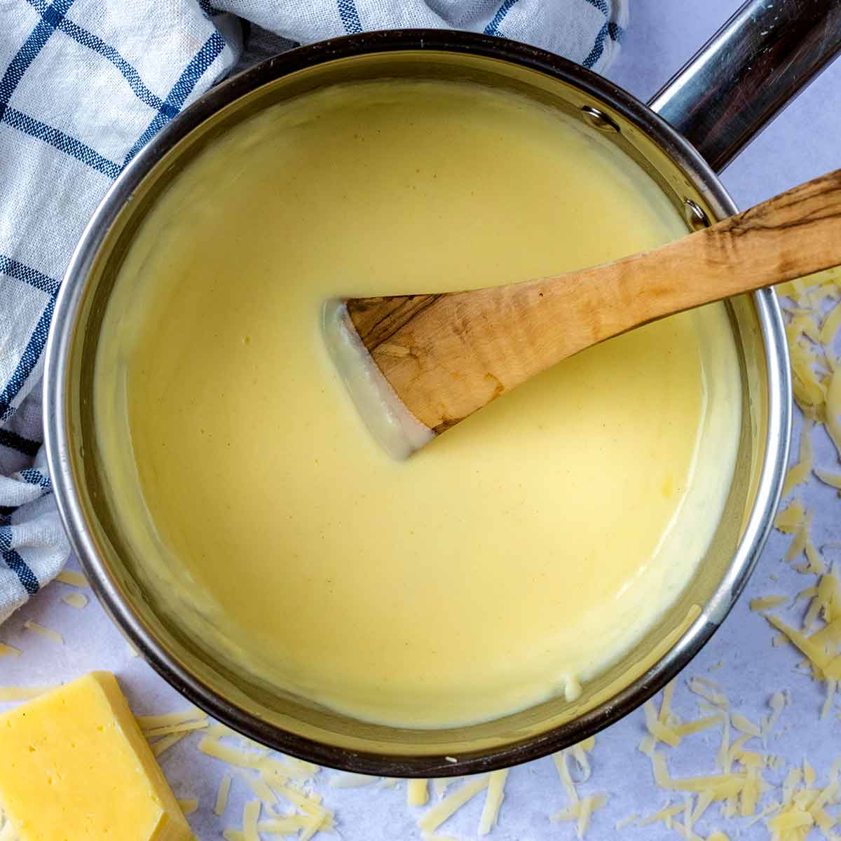 Easy Cheddar Cheese Sauce-image