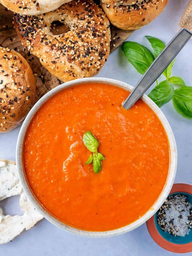 Easy Tomato Soup - Hungry Healthy Happy