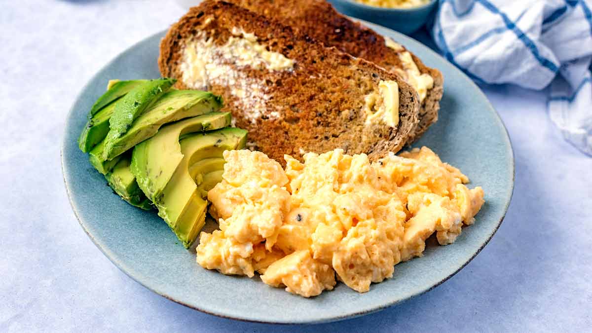 Scrambled Eggs and Ham (Microwave) Recipe