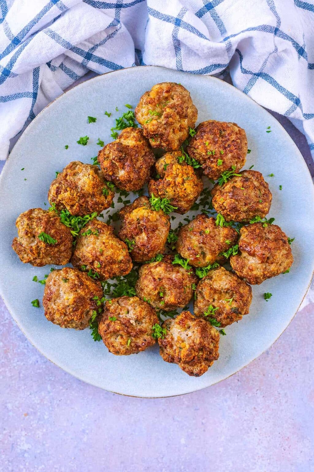 Air Fryer Meatballs - Hungry Healthy Happy