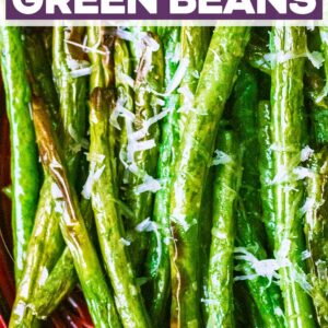 Air fryer green beans with a text title overlay.