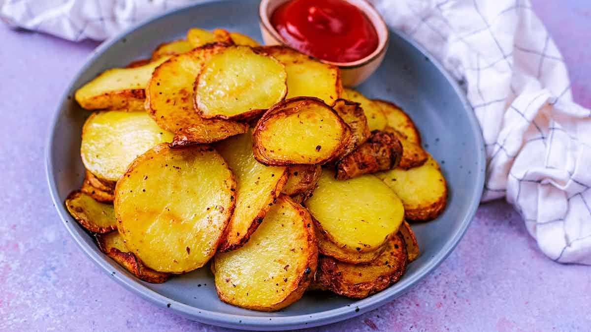 Air fryer sliced potatoes (Potato slices) - Air Fryer Yum