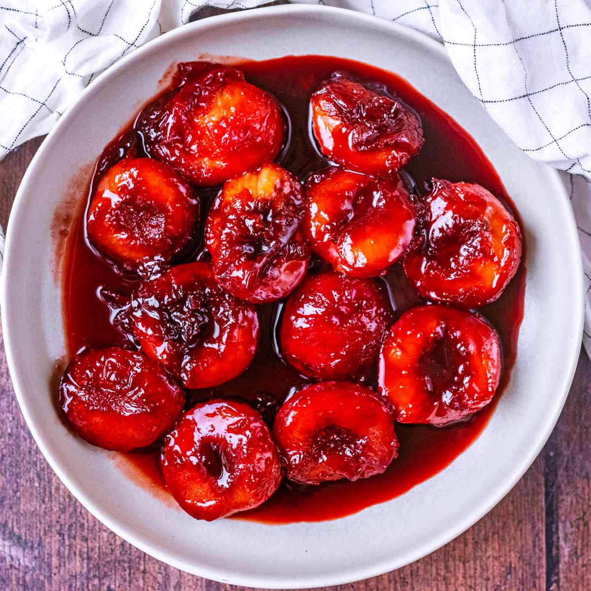 Oven-Roasted Plums
