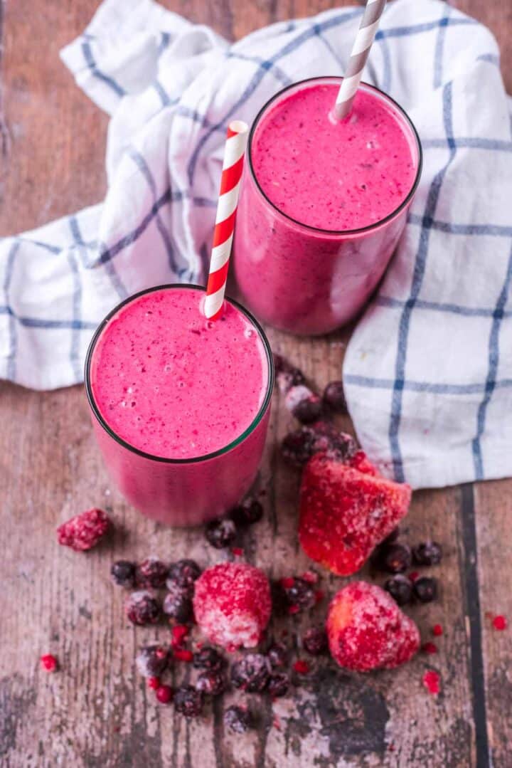 Frozen Fruit Smoothie - Hungry Healthy Happy