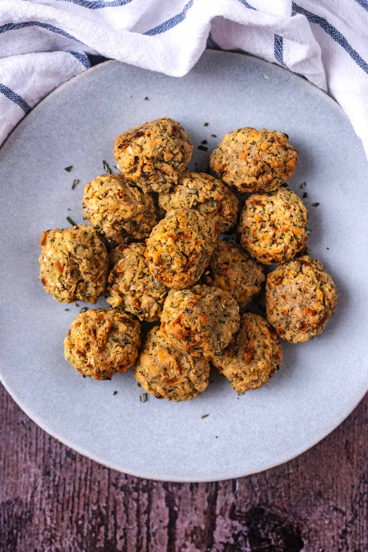 A plate of stuffing balls.