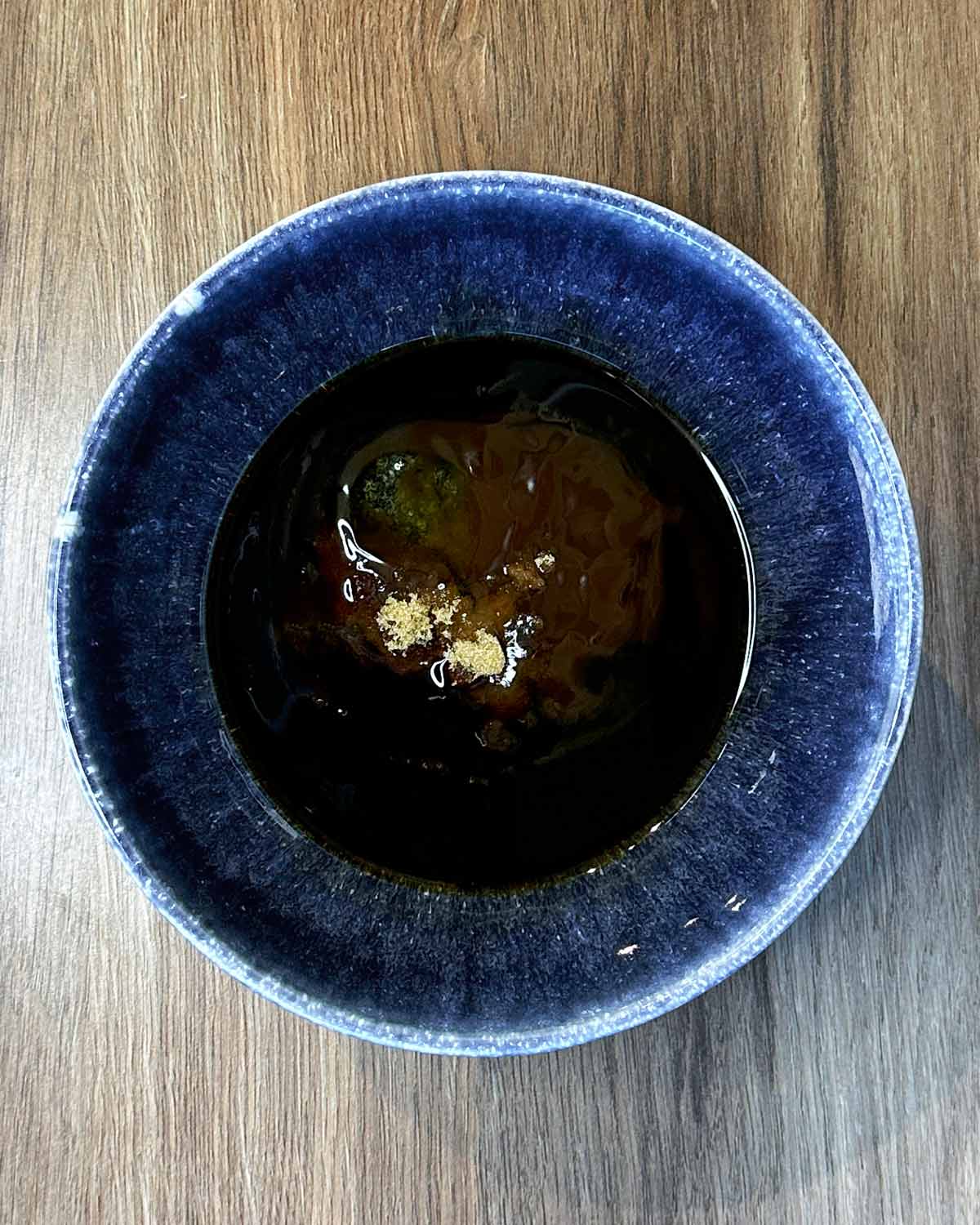 A bowl of yakisoba sauce.