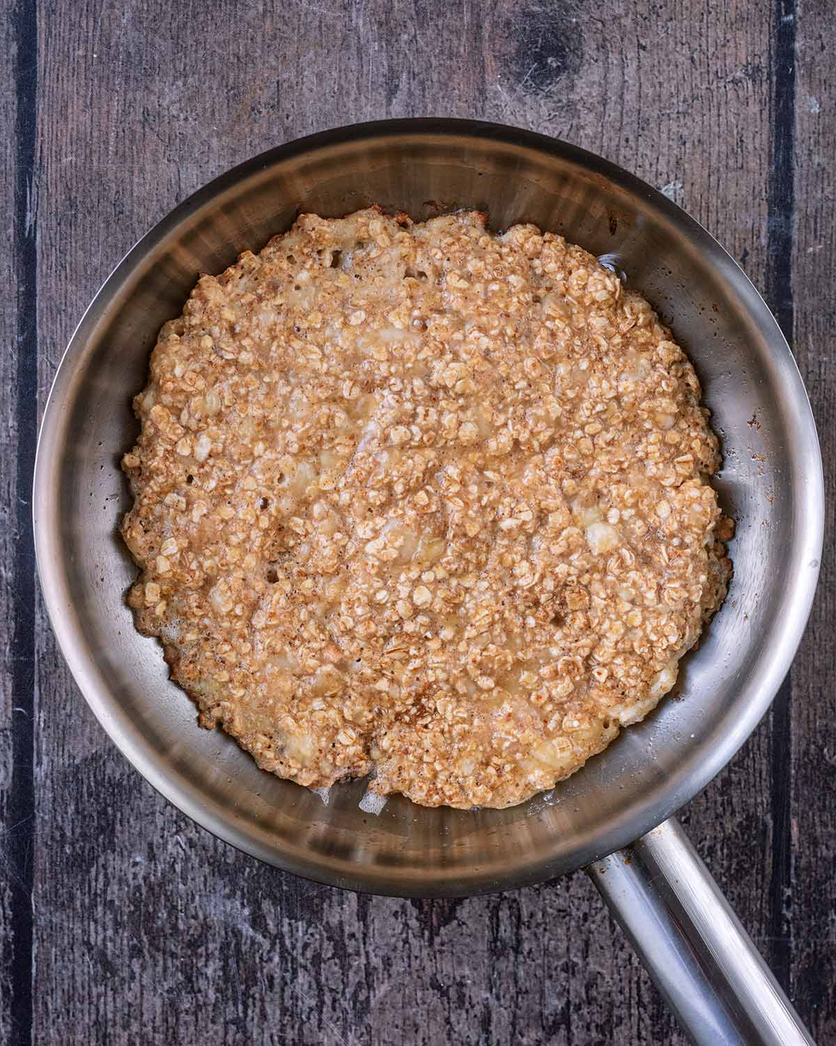 Cooked oat mixture in the pan.